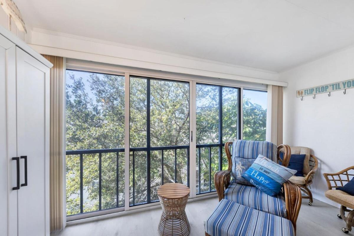 2 Bed 2 Bath Centrally Located On Siesta Key Sarasota Ngoại thất bức ảnh