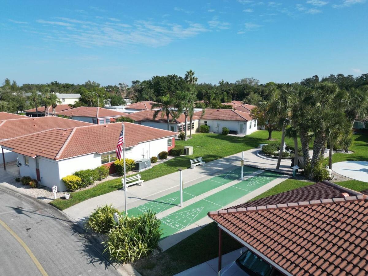2 Bed 2 Bath Centrally Located On Siesta Key Sarasota Ngoại thất bức ảnh
